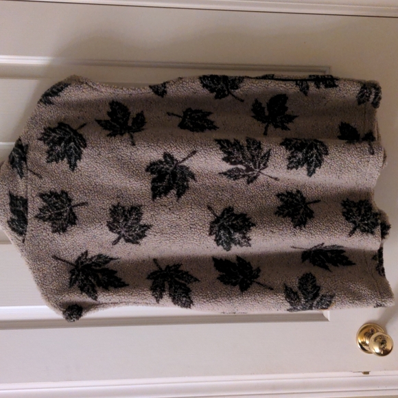 ❤️ Northern Lifestyle Vest Maple Leaf XXL - Picture 5 of 8